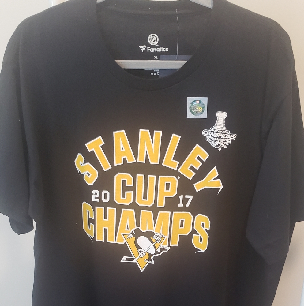 Black Pens 2017 Stanley Cup Champs T-Shirt